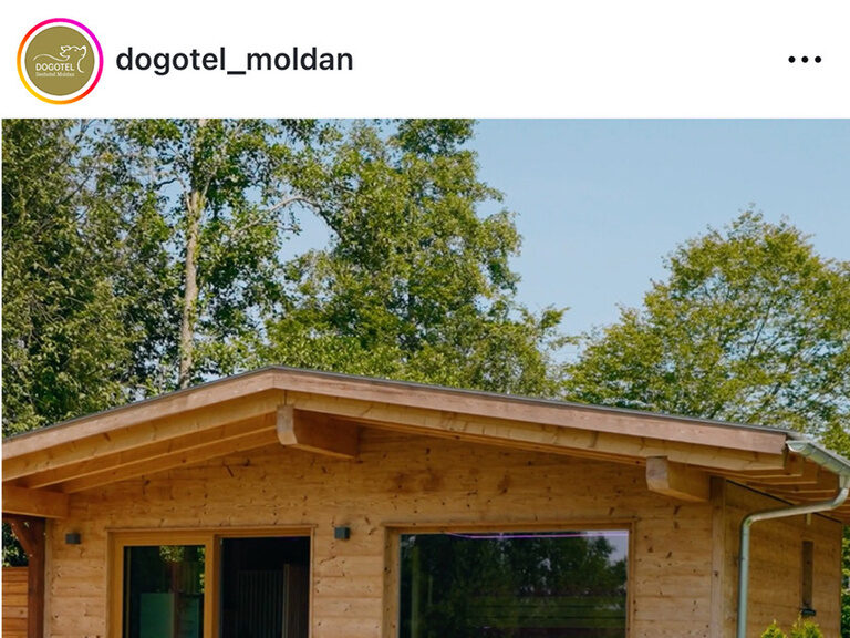 Saunagang auch an warmen Tagen Das Saunahaus im Grünen mit charmantem Landhaus-Design.